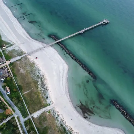 Ferienhaussiedlung Strandperlen Buchenhof 1b Nyaraló Wustrow