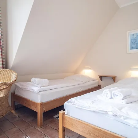 Holiday home Ferienhaussiedlung Strandperlen Buchenhof 1b Wustrow (Fischland)