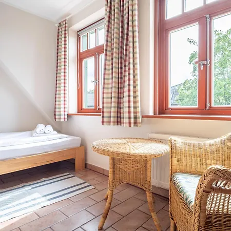 Ferienhaussiedlung Strandperlen Buchenhof 1b Wustrow